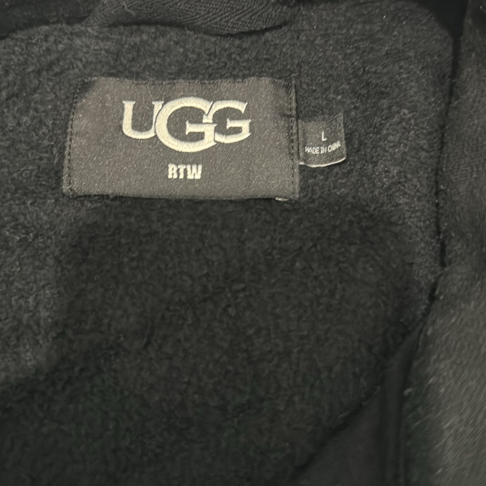 Ugg top - Picture 2 of 3